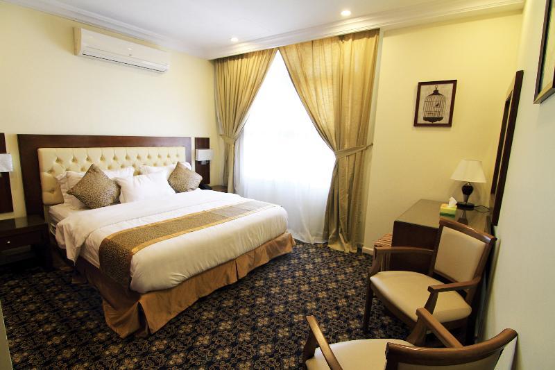 Al Muhaidb Al Takhassosi Abaqrino Riyadh Exterior photo